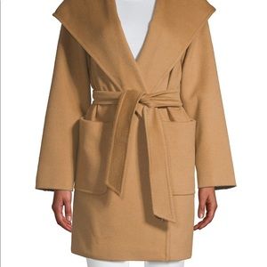 MaxMara Rialto Belted Short Hooded Camel Hair Coat